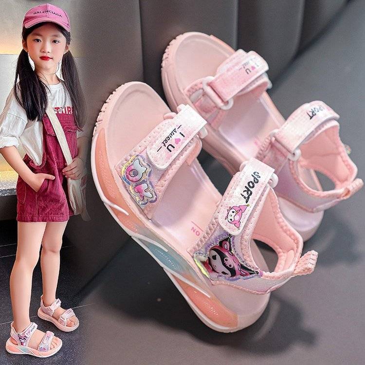 Sanrio Kuromi Toddler Girls Su - Sport Loop Strap 리뷰 및 가격